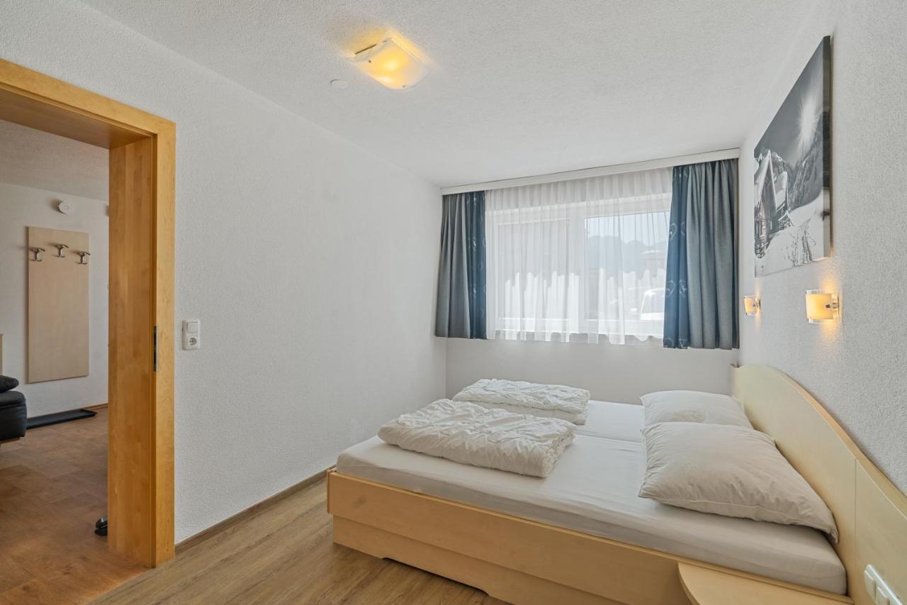 Ferienwohnung Ferienhaus AVENTURIN Fiss Exterior foto